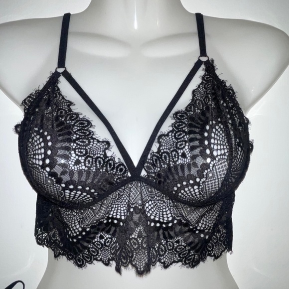 THE PRICE IS FIRM 2 Piece Lace Bra and Self Tie Panty Set OSFW - Picture 2 of 9